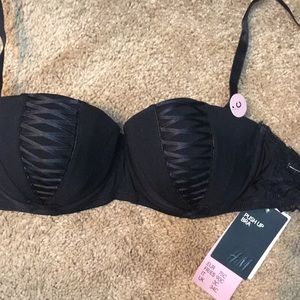 “H&M” black push-up bra